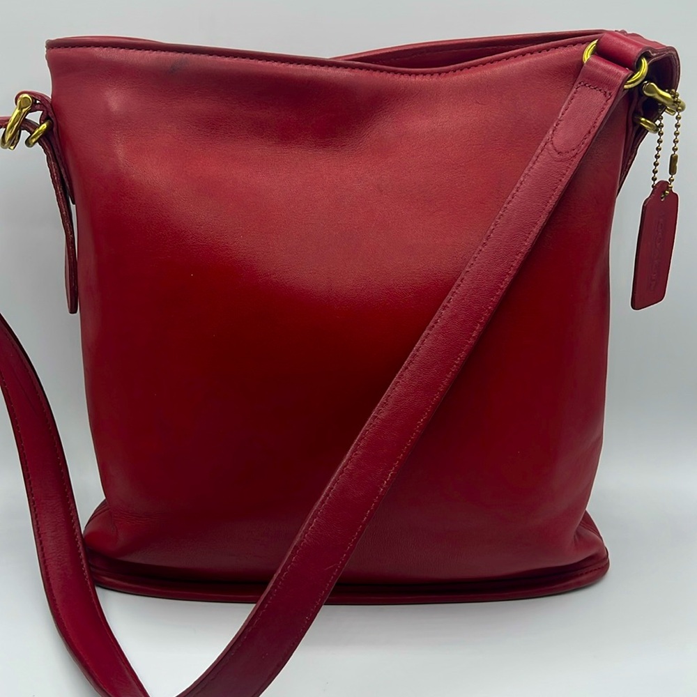 Vintage Coach Equestrian Slim Bucket Bag 9806